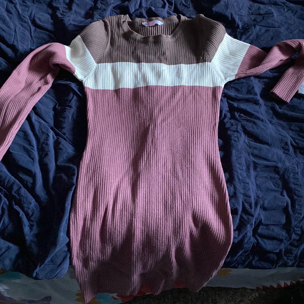 Pink/purple white and brown long sleeved dress